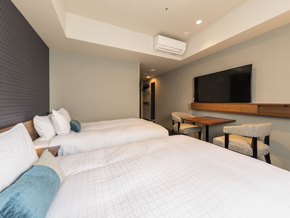 Superior Twin Room Single Use, Non Smoking