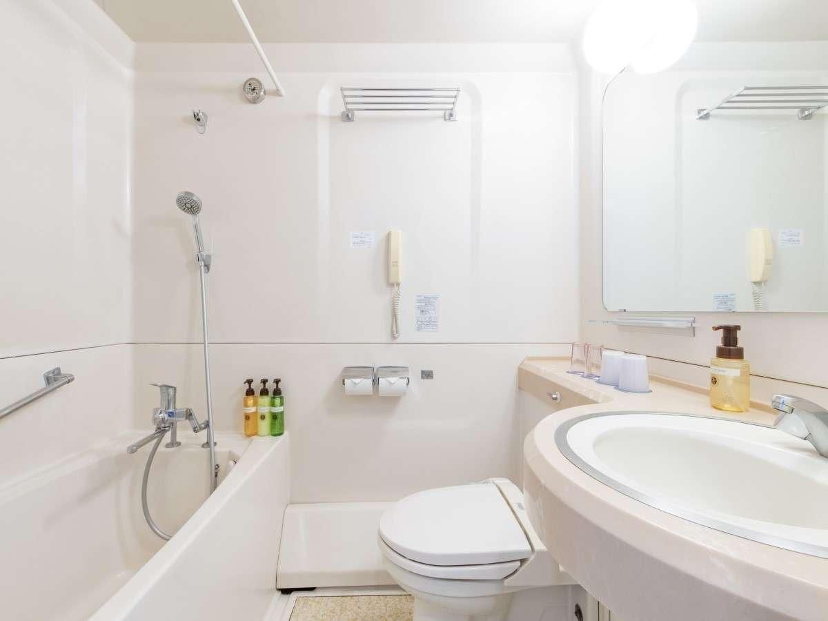 Eco Plan - Standard Single Room - Non-Smoking House Keeping is Optional with Additional Cost