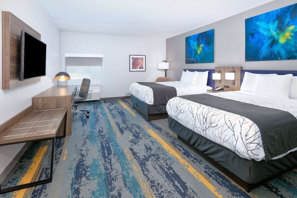 Premier Room, 2 Queen Beds, Non Smoking