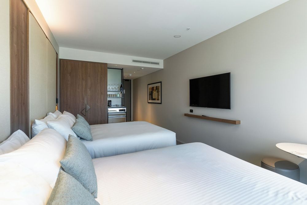 Parkland Queen Twin Room