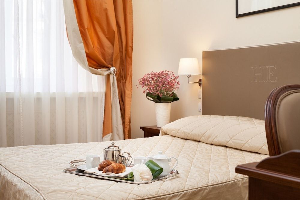 Hotel Executive Florence Classic Double Room 5