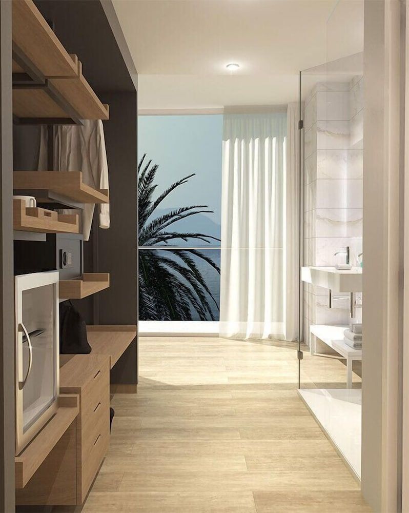 Senator Gandia Hotel Junior Suite 6