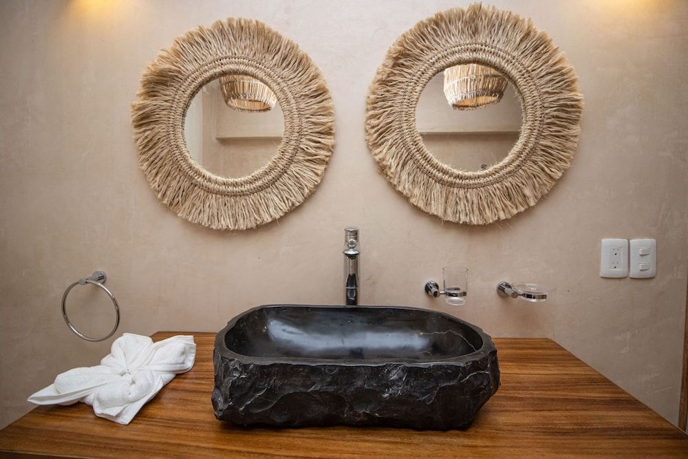 Amaité Beach Hotel Two-Bedroom Suite 10