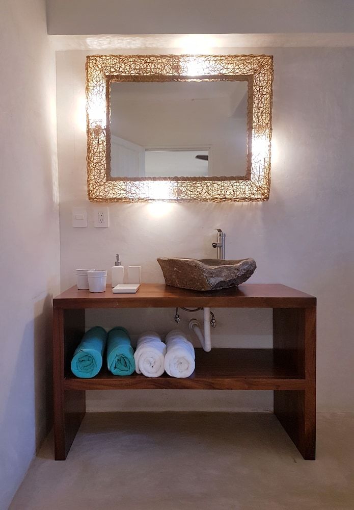 Amaité Beach Hotel Ocean Front Master Suite 3