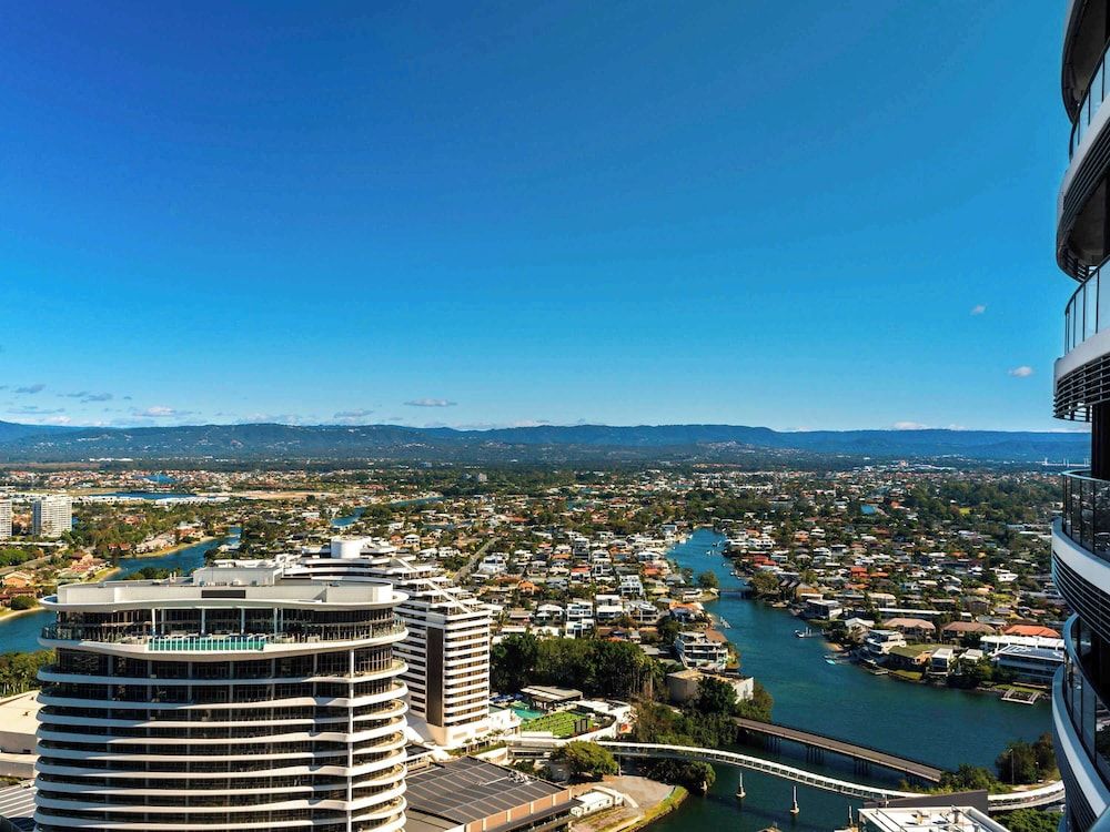 Peppers Broadbeach Suite, 2 Bedrooms (Sky View, Weekly Housekeeping) 7