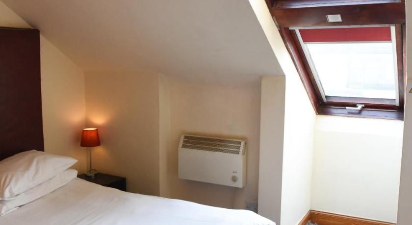 Sandyford Hotel Double Room 2