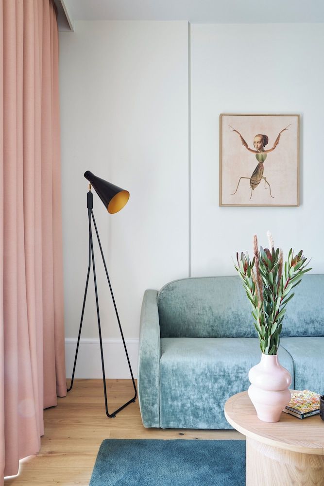 Turing Locke Cambridge Locke Studio 10