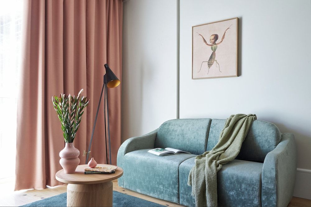 Turing Locke Cambridge Locke Studio 8