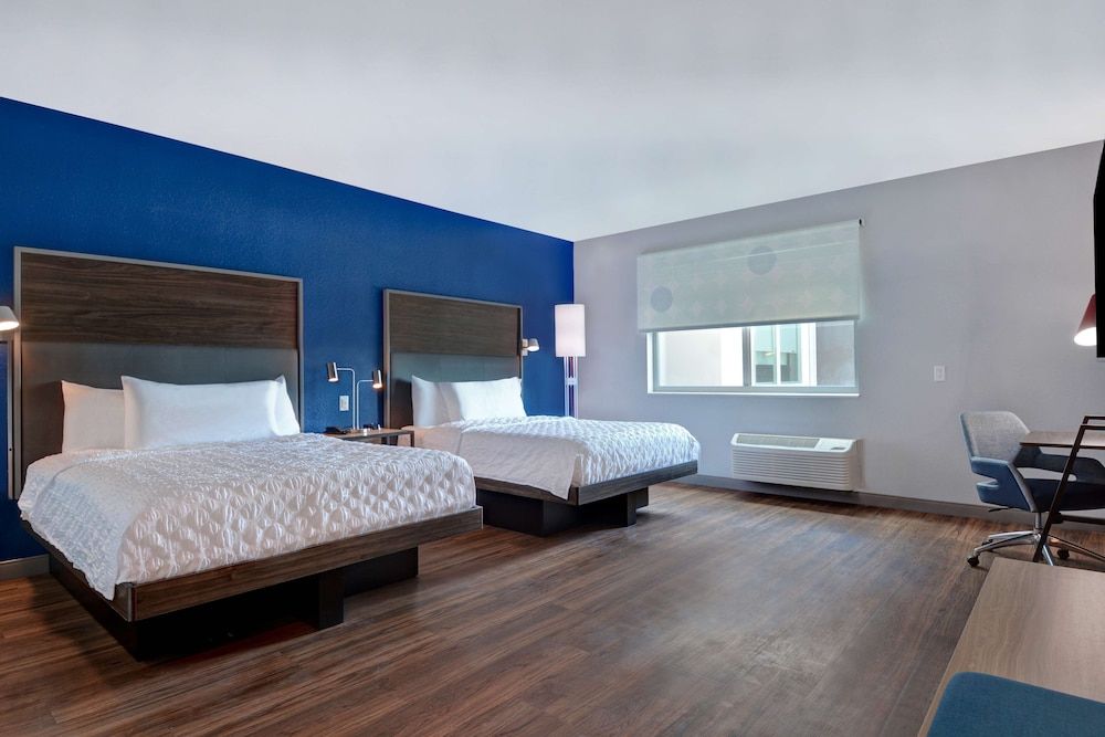 Basic Room, 2 Queen Beds