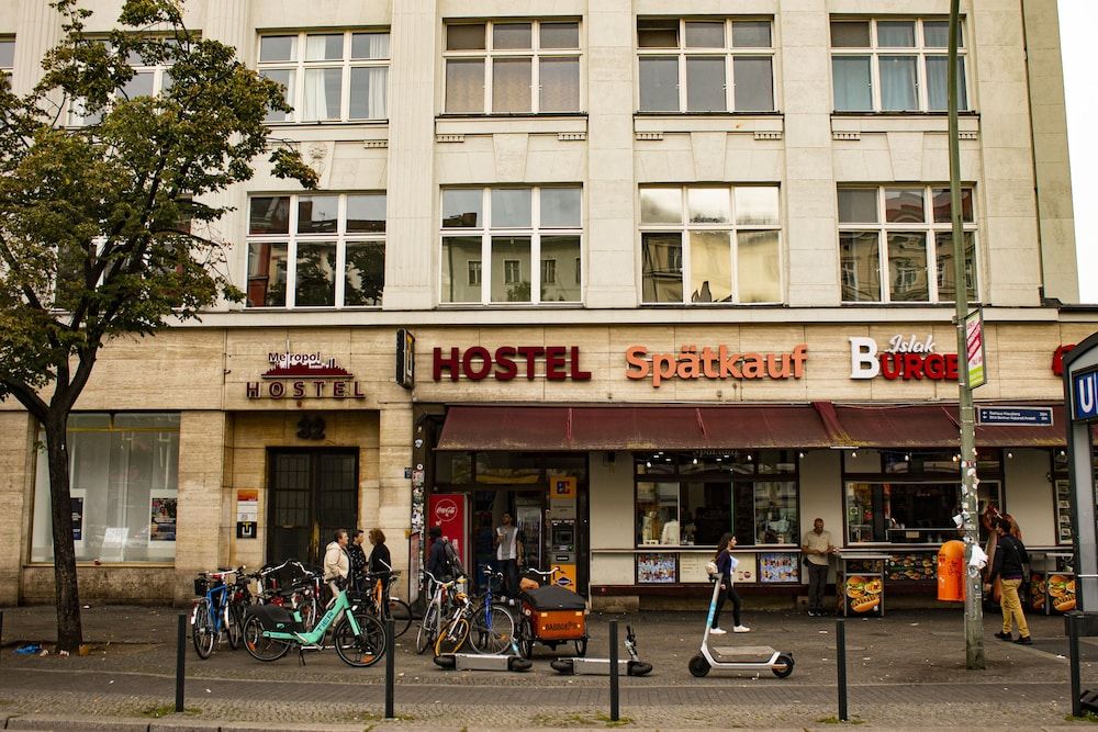 undefined Metropol Hostel Berlin 6
