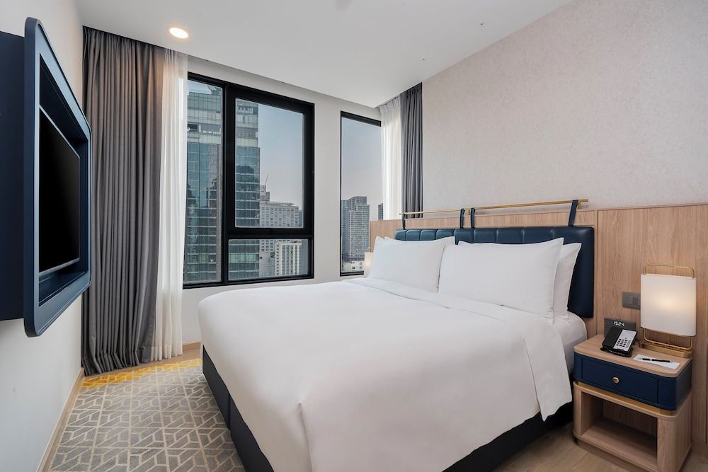 undefined Staybridge Suites Bangkok Thonglor by IHG