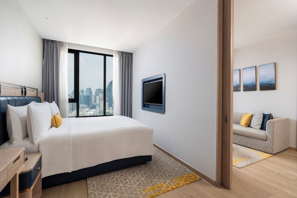 Suite, 1 Bedroom, Kitchen