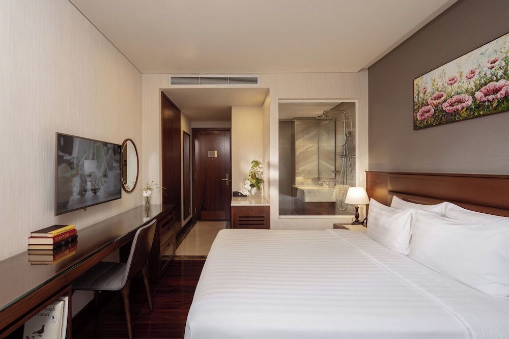 Orchids Saigon Hotel Premium Double or Twin Room 2