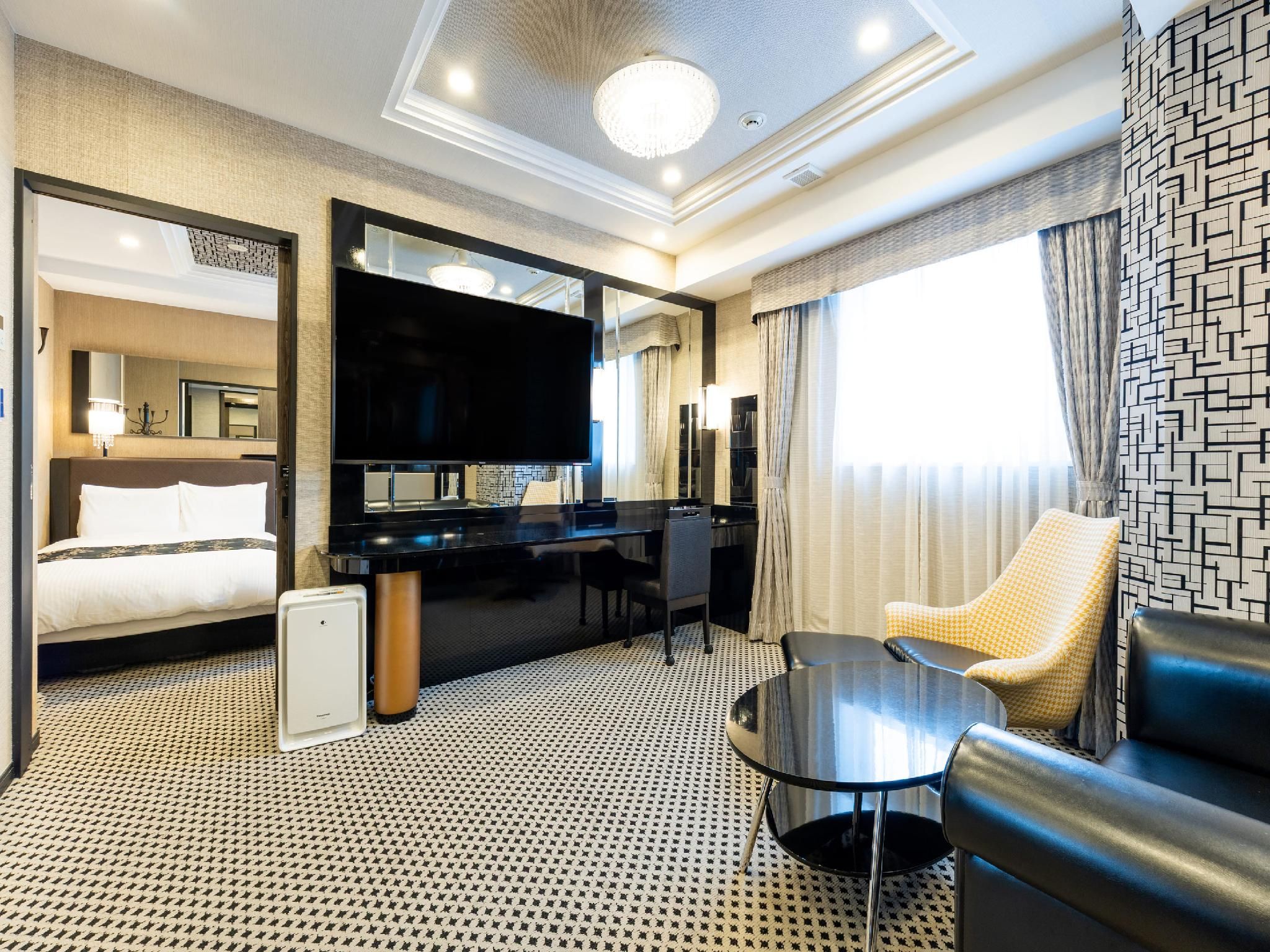 Suite for 4 People - Non-Smoking