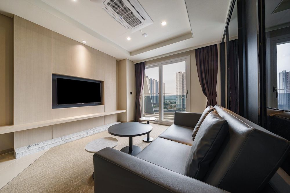 Kintex by K-tree Royal Suite 10