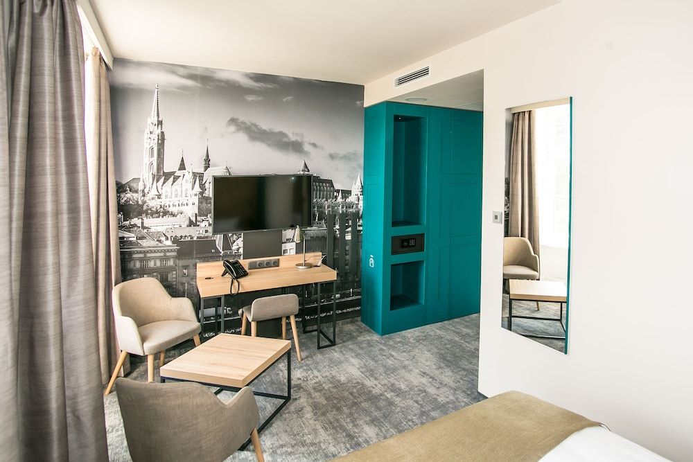 undefined T62 Hotel 10