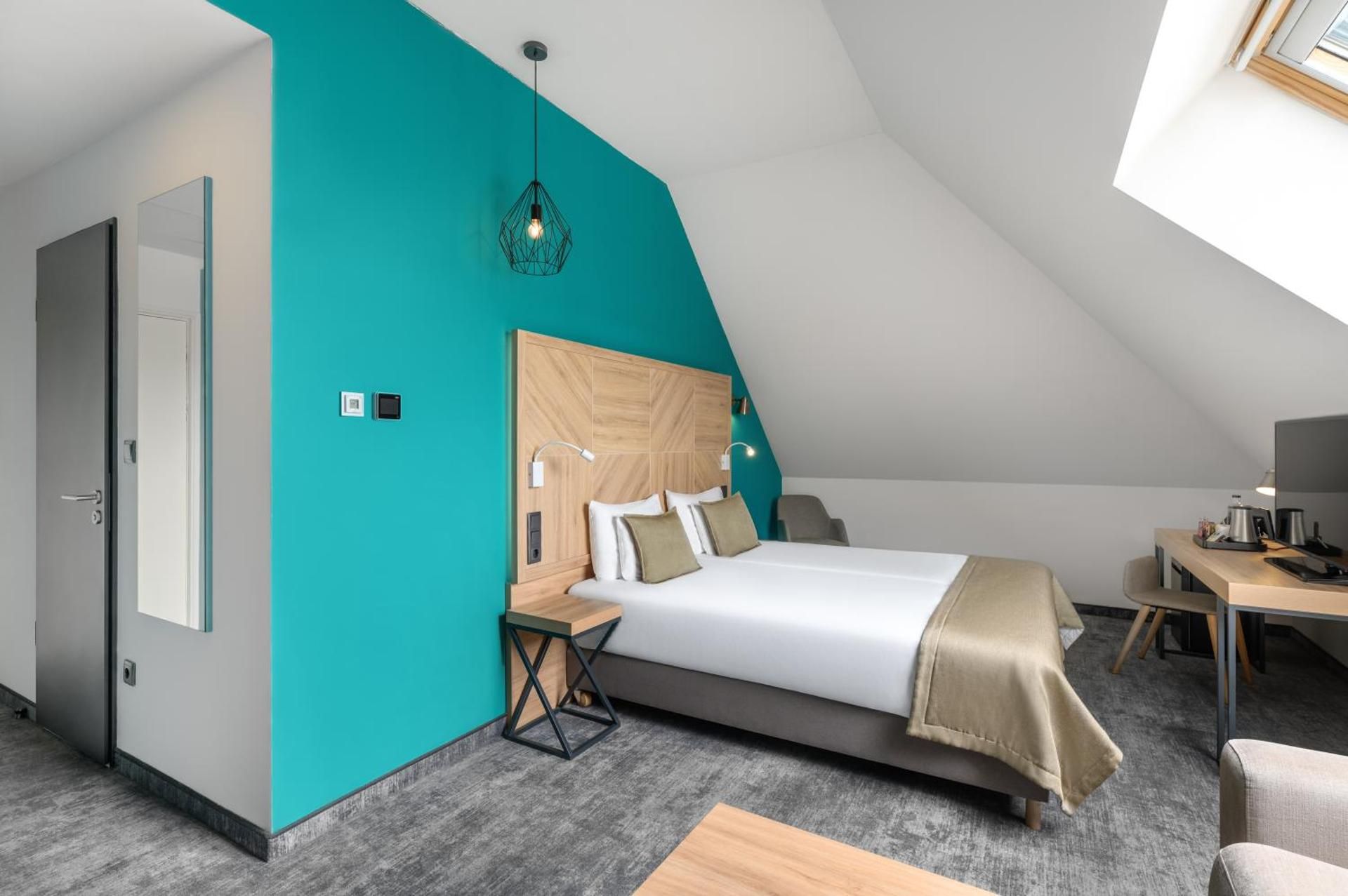 undefined T62 Hotel 5