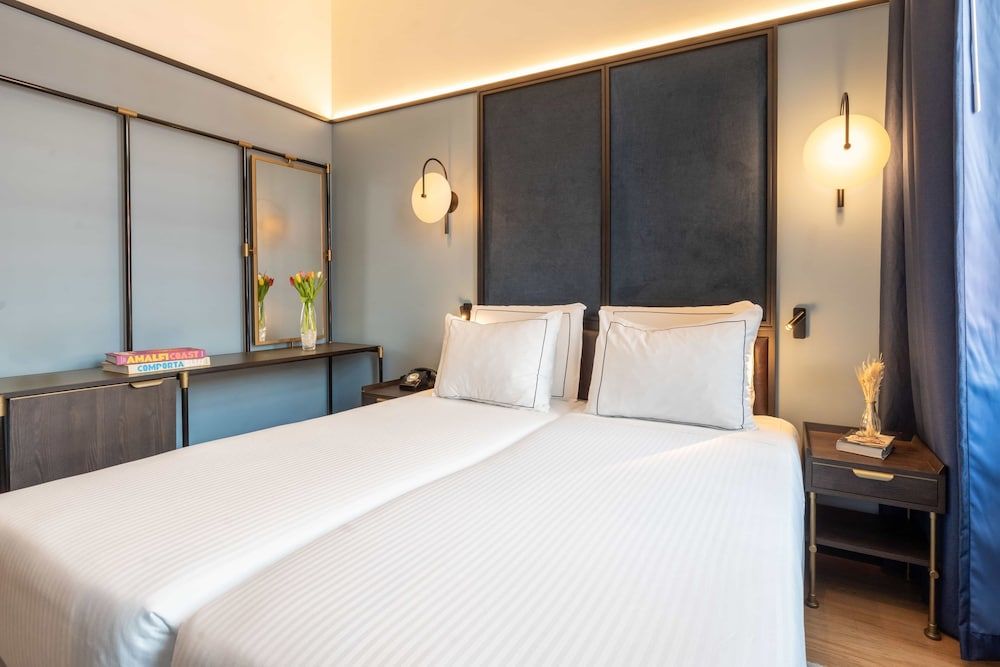 undefined The Editory Riverside Hotel, an Historic Hotel 6