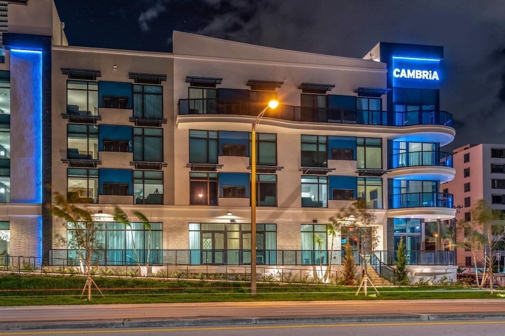 undefined Cambria Hotel Fort Lauderdale Beach 4
