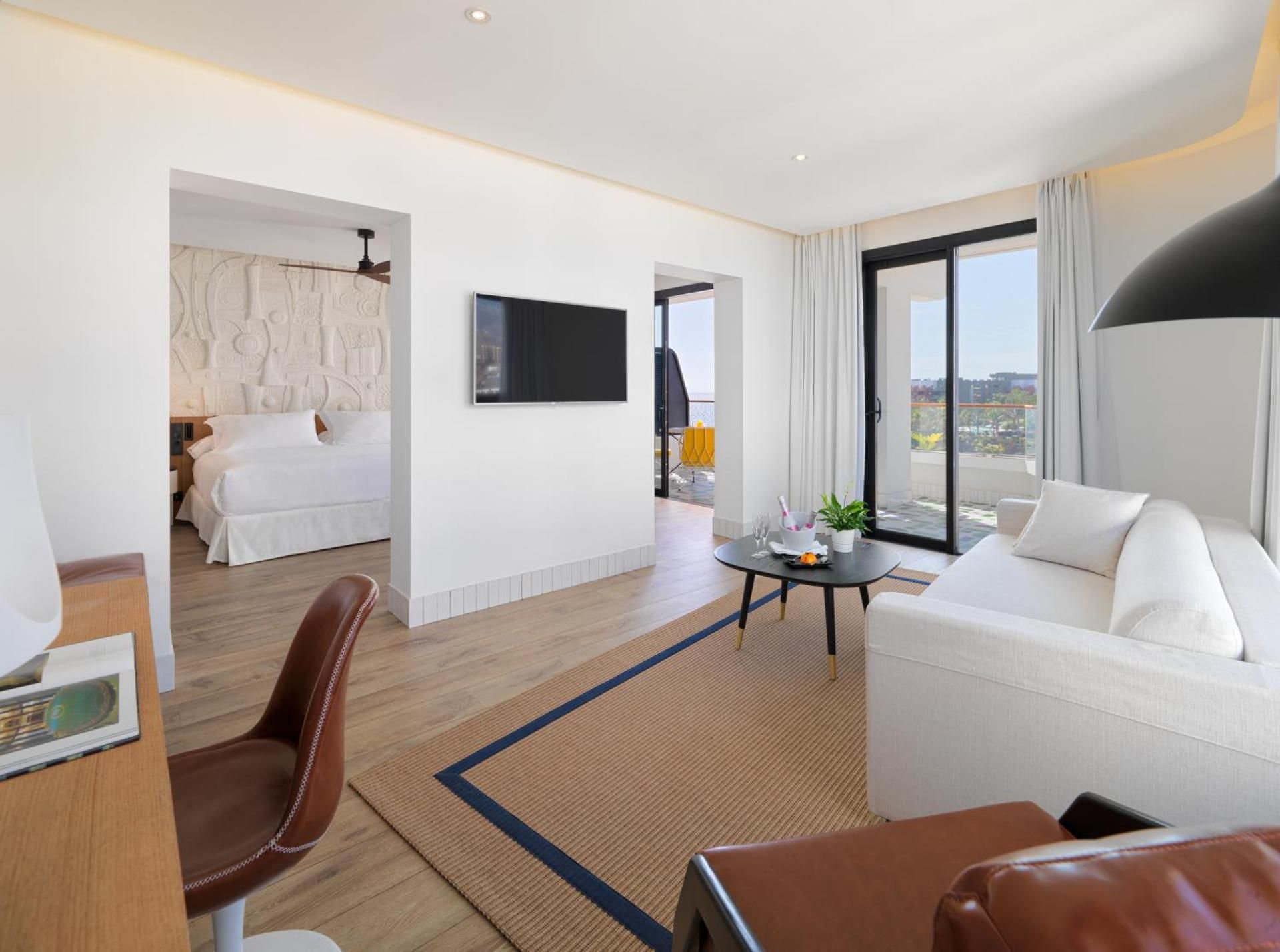 undefined H10 Atlantic Sunset Horizons Collection 4