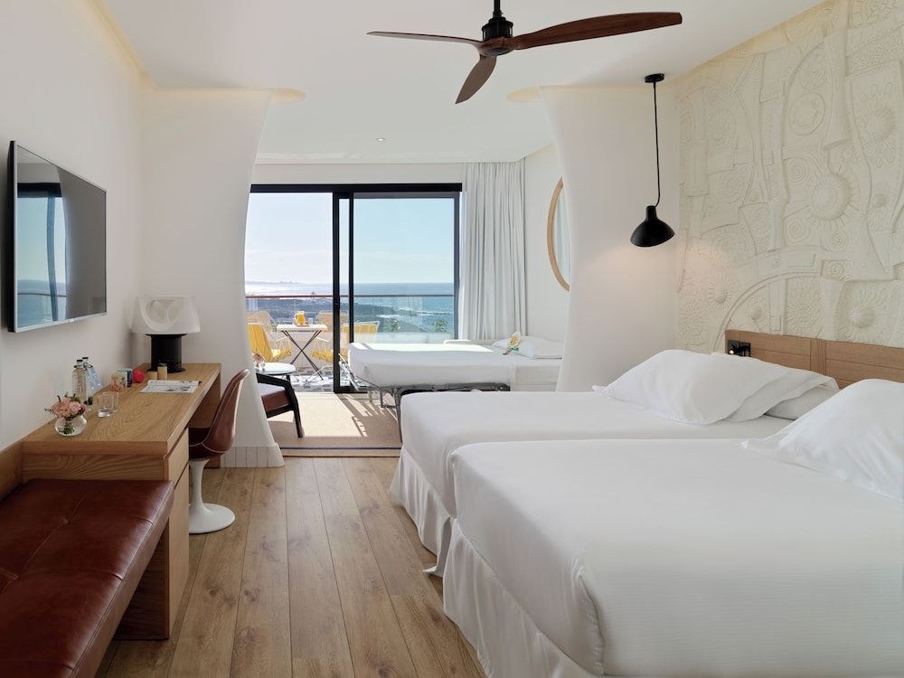 H10 Atlantic Sunset Horizons Collection