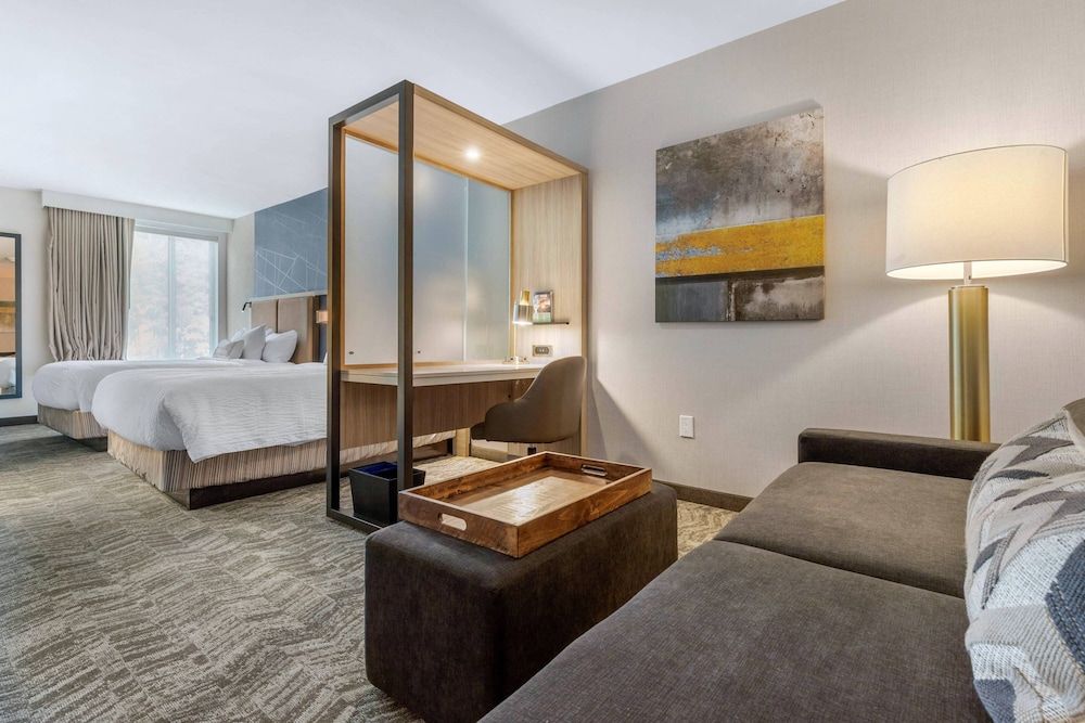 Suite, 2 Queen Beds