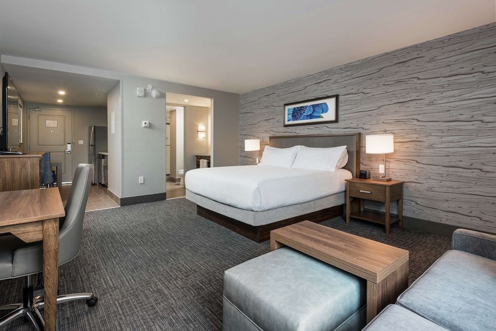 undefined Homewood Suites by Hilton Ottawa Downtown