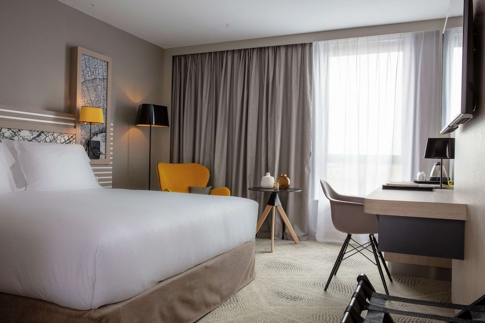 Deluxe Room, 1 King Bed