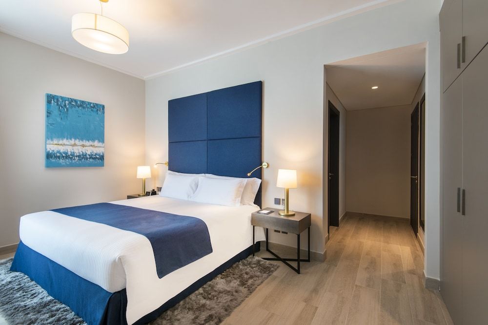 Centara West Bay Hotel & Residences Doha Deluxe Studio