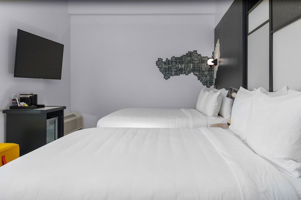 undefined Aloft Orlando Lake Buena Vista