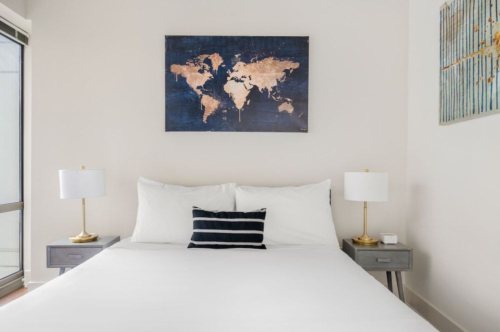 Kasa South Loop Chicago Deluxe Studio, 1 Queen Bed, Non Smoking, Balcony (Self Check-in with Virtual Front Desk) 2