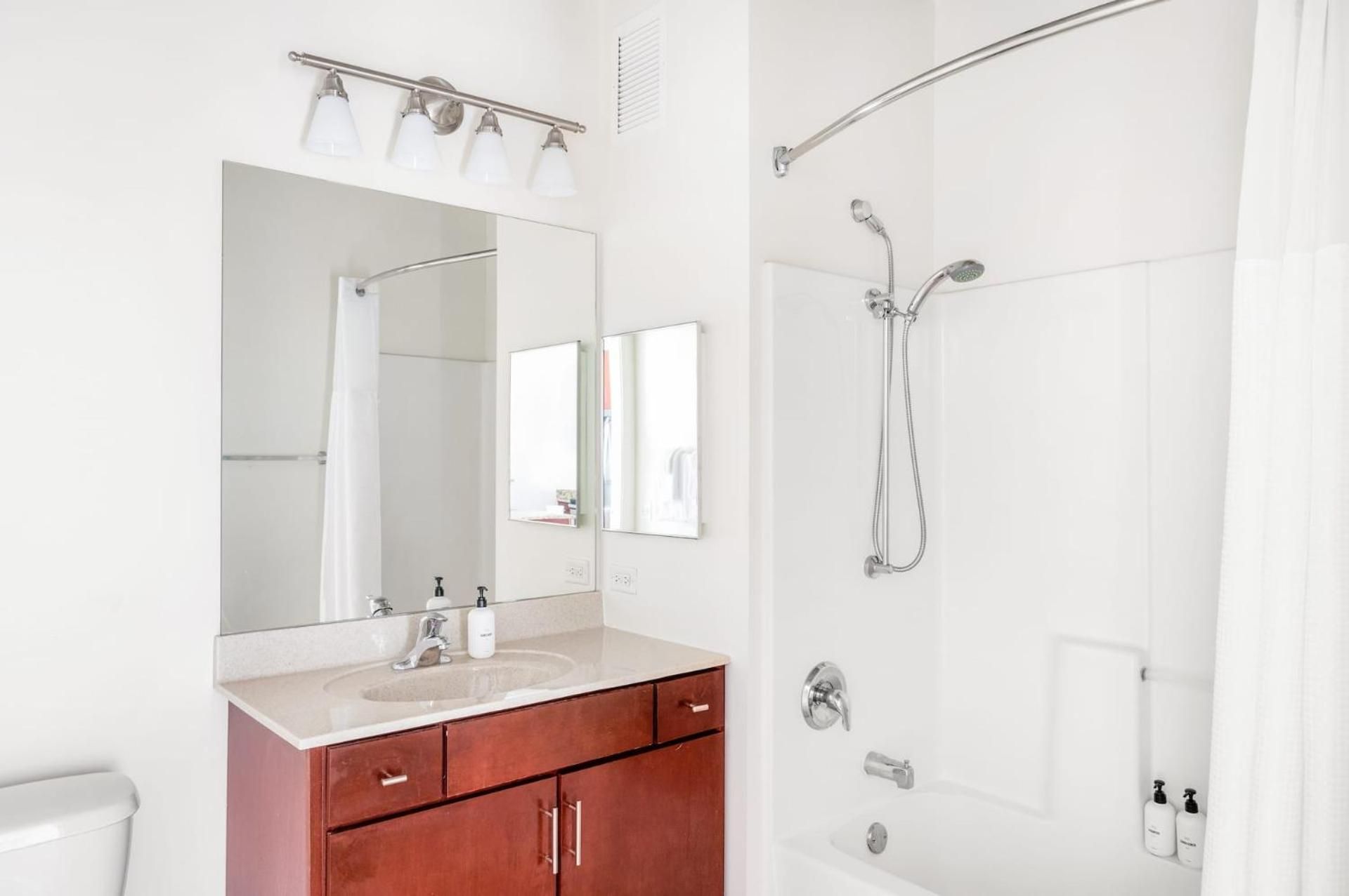 Kasa South Loop Chicago Deluxe Studio Apartment (Self Check-in with Virtual Front Desk) 2