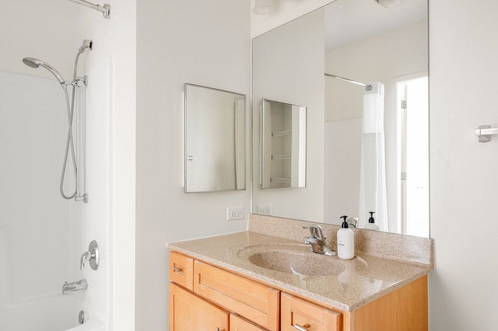 undefined Kasa South Loop Chicago 9