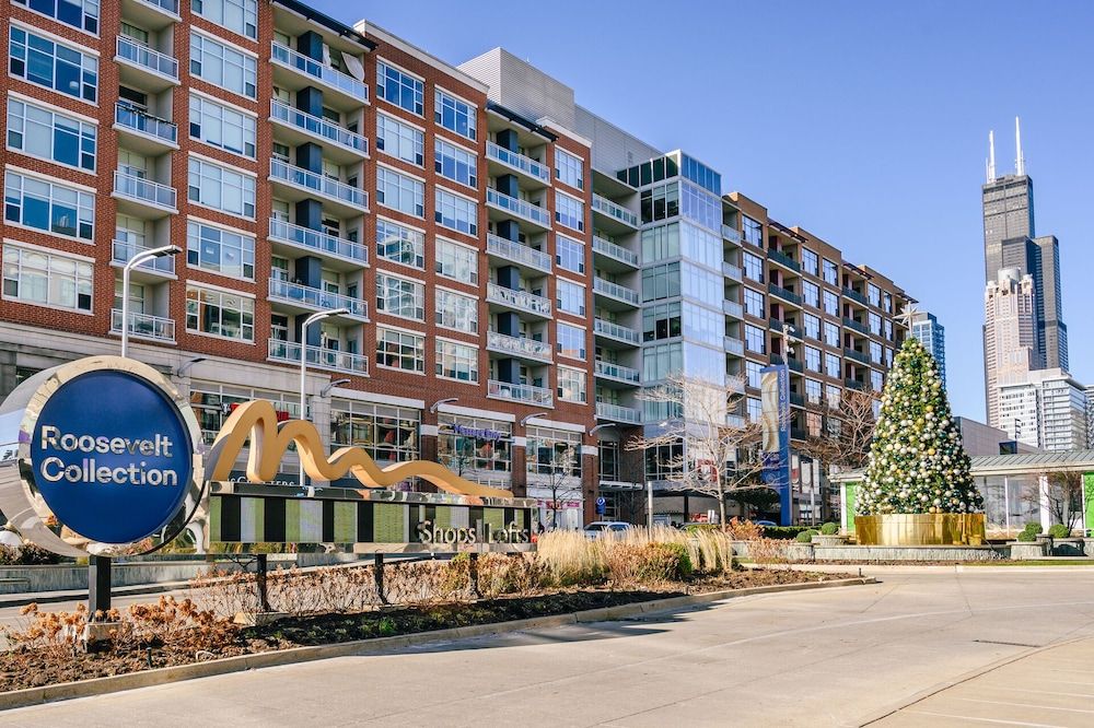 undefined Kasa South Loop Chicago 2