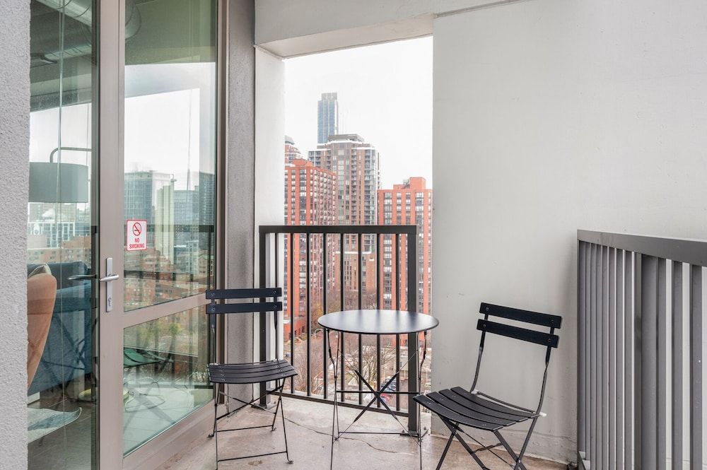 Kasa South Loop Chicago Classic Apartment, 2 Bedrooms, Non Smoking, Balcony (Self Check-in with Virtual Front Desk) 5