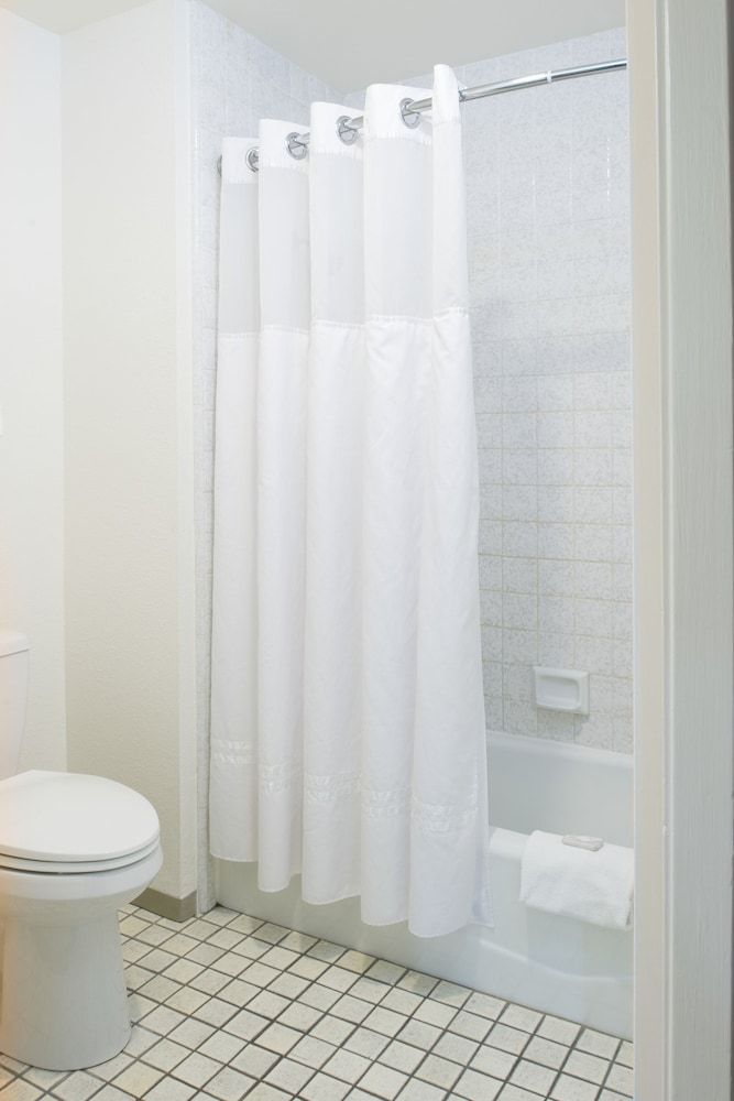 Mission Inn Deluxe Room, 1 Queen Bed 6