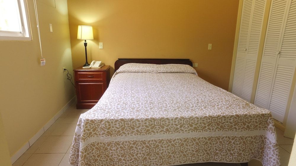 Coconut Inn Double Room 2