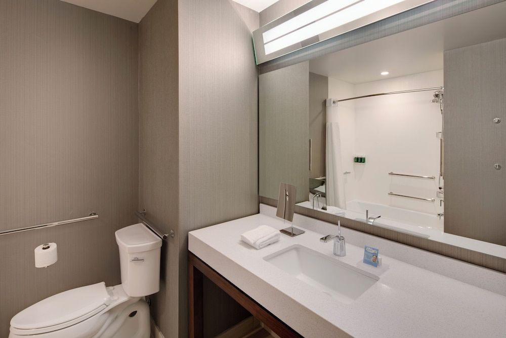 undefined Courtyard by Marriott Atlanta Vinings/Galleria 10