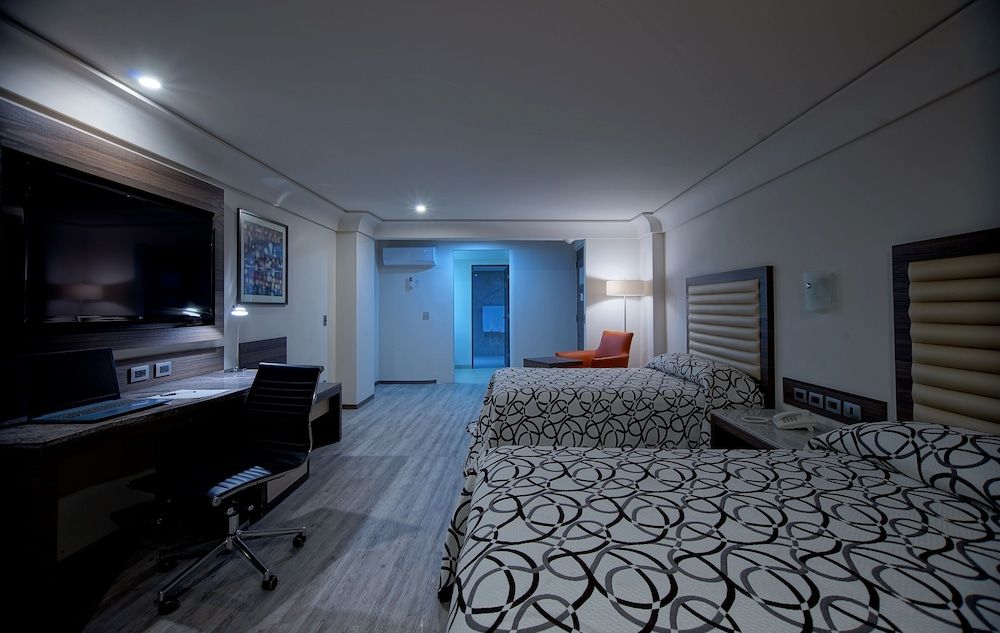 Econo Express Hotel Deluxe Double Room, 2 Double Beds, Non Smoking 5