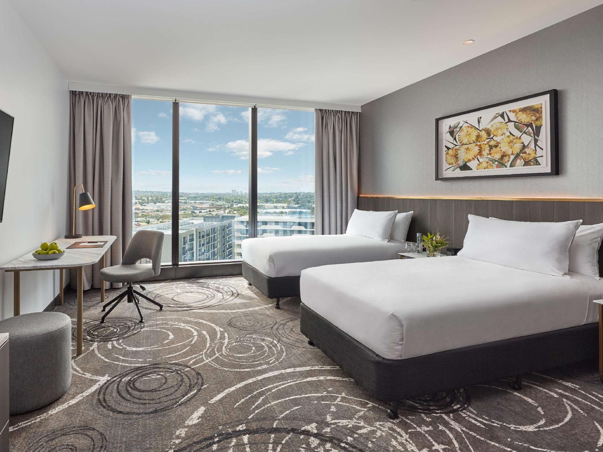 PARKROYAL Monash Melbourne Superior Twin Room 2