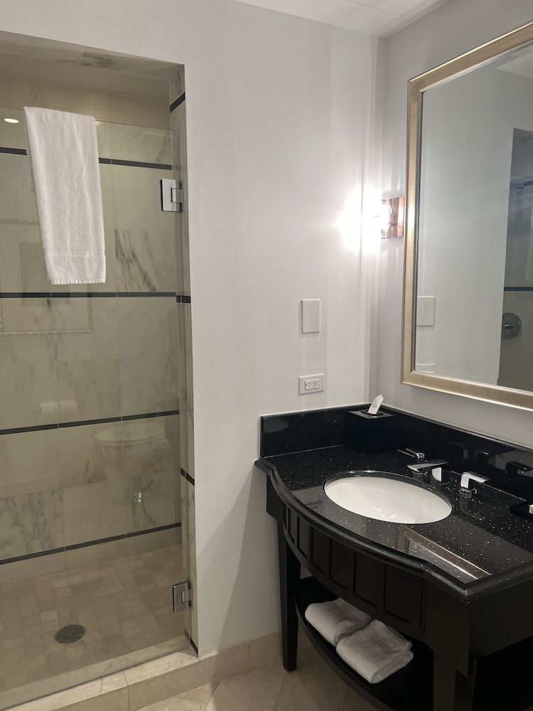 Private Owners Quadruple Room 6