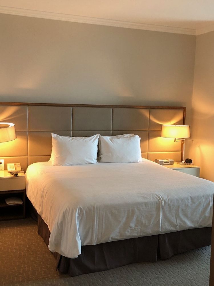 undefined Private Owners 4