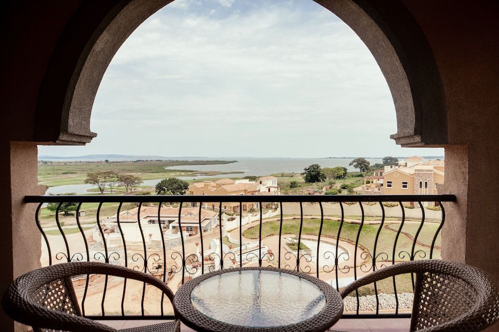 Lake Victoria Serena Golf Resort & Spa Deluxe Room 5
