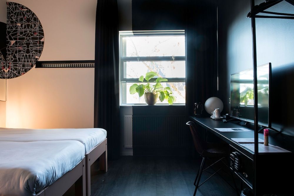 MABI City Centre Classic Twin Room 5