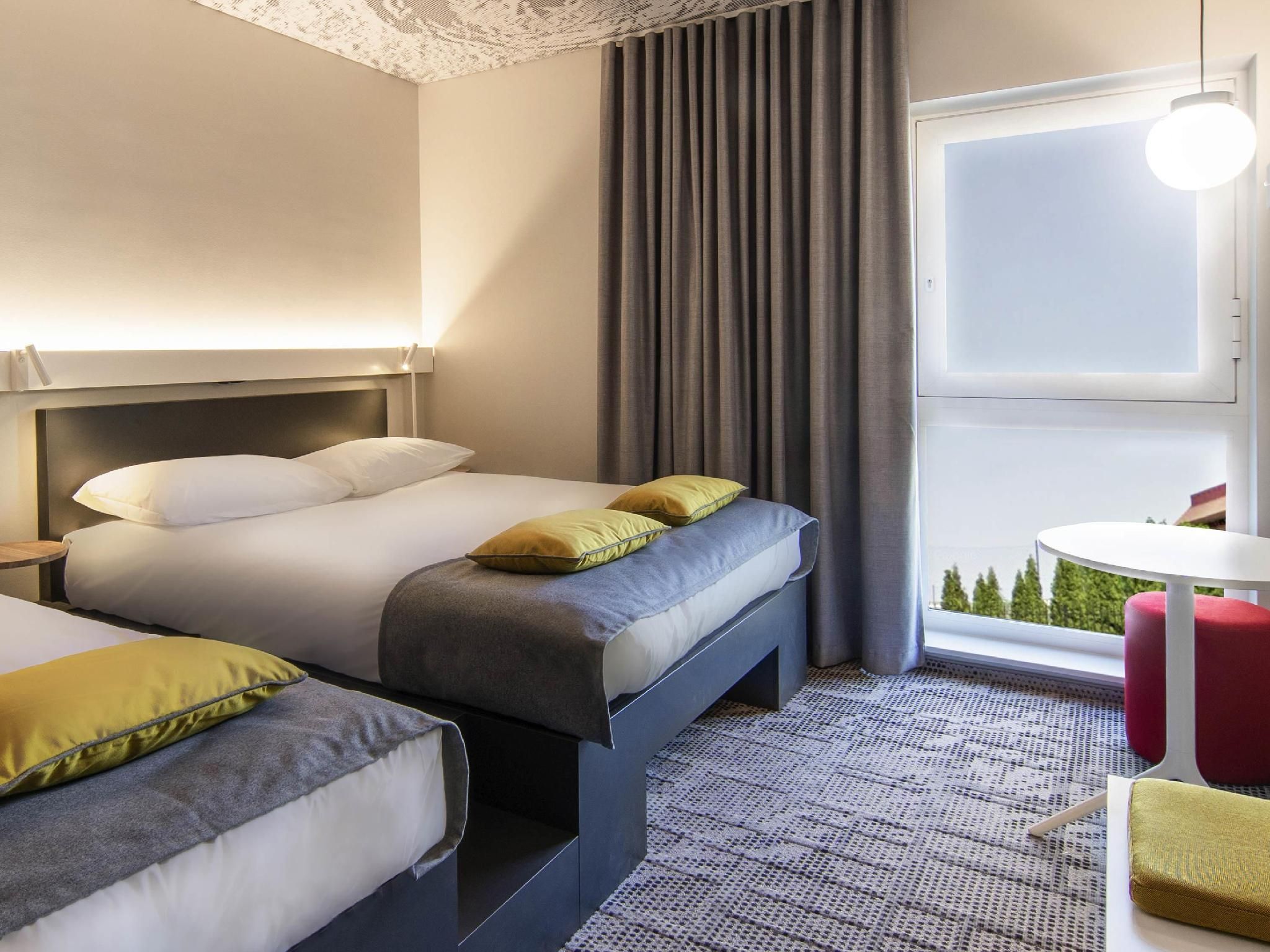 Triple Room with 1 Double Bed and 1 Single Bed (3 Adults)
