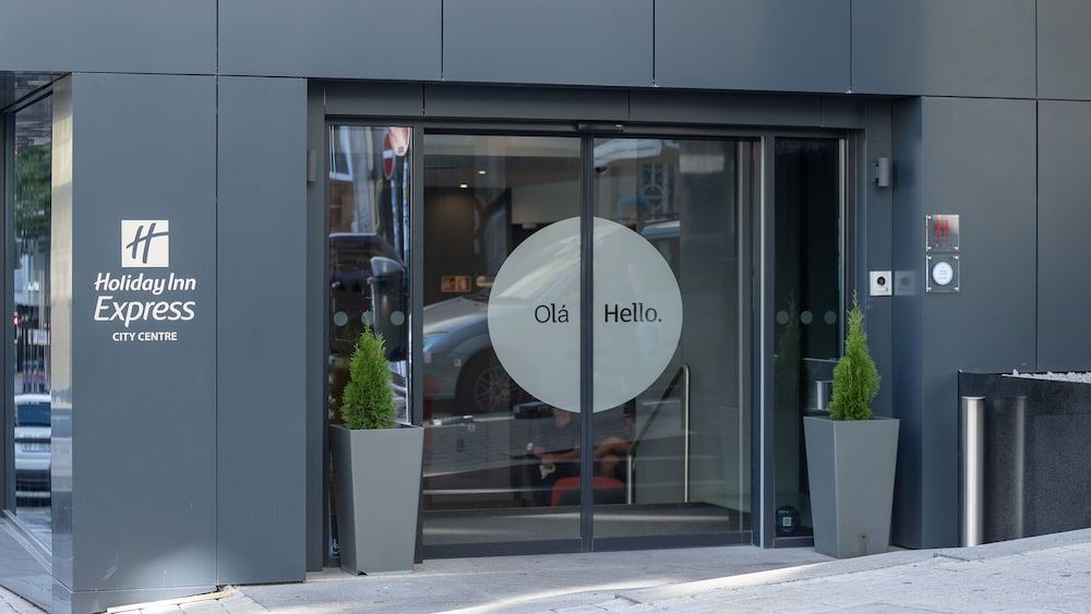 undefined Holiday Inn Express Porto City Center by IHG 10