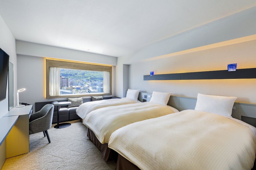 Deluxe Twin Room, Non Smoking - 3 Adults
