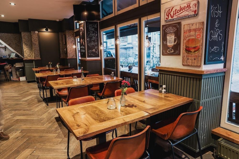 undefined Hotel Corner House 8