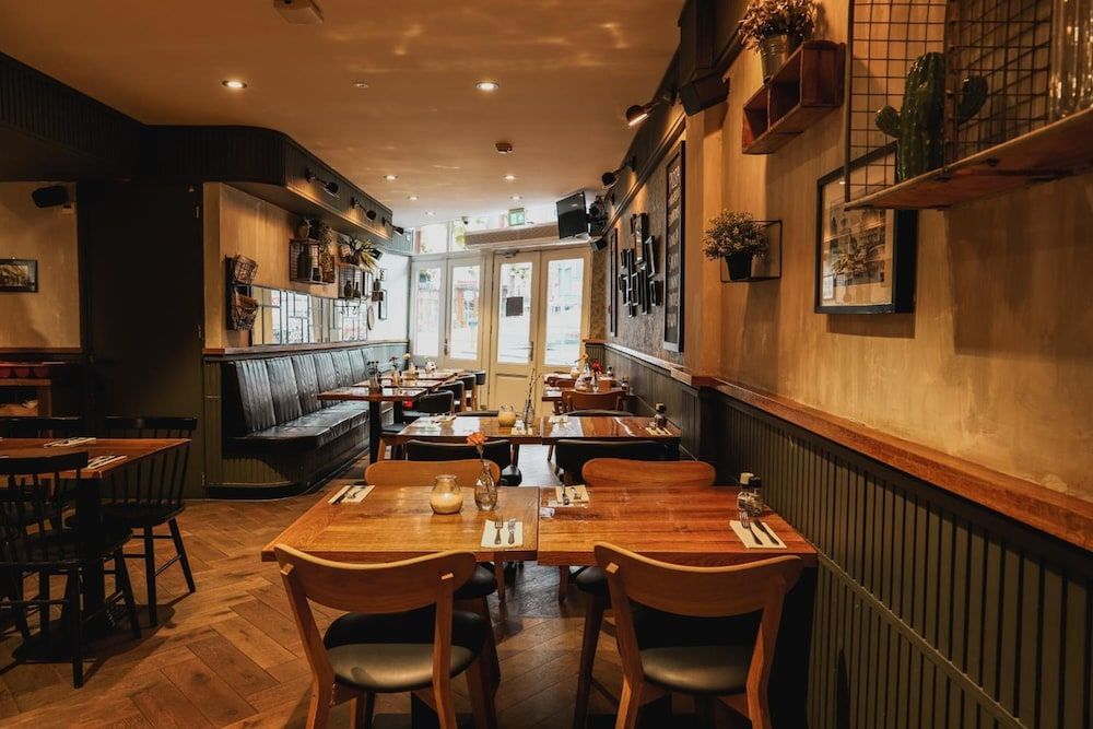 undefined Hotel Corner House 10