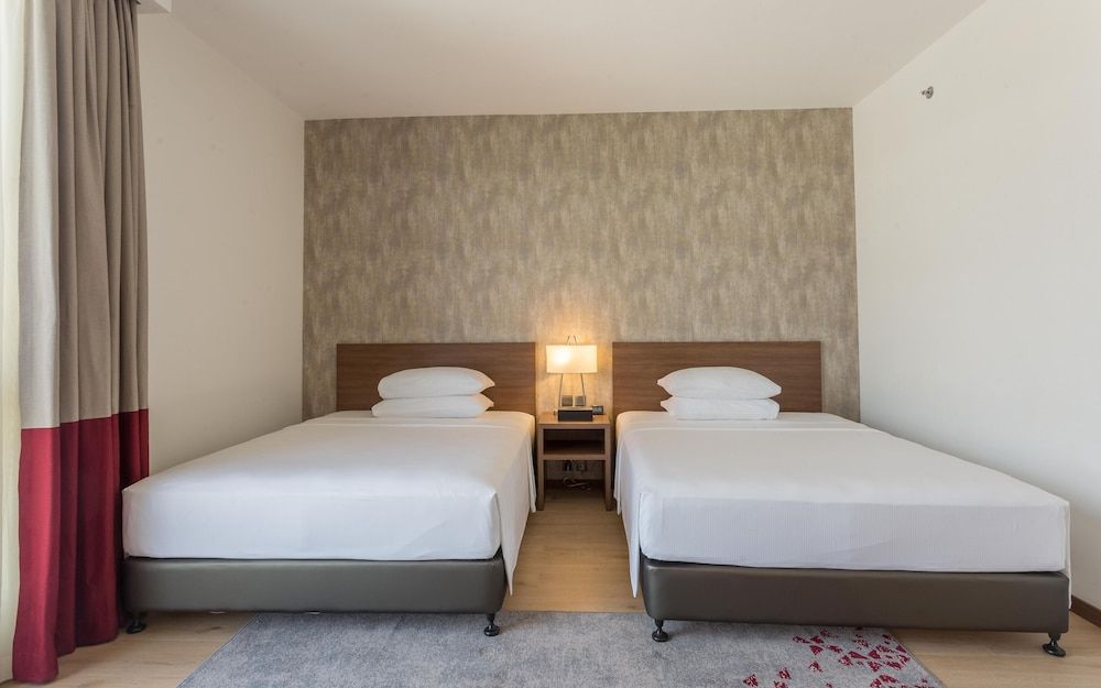 Comfort Hotel Jeddah King Road Standard Room, 2 Queen Beds